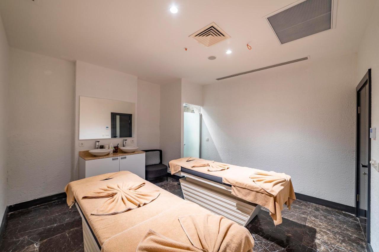 Amon Hotels Belek - Adult Only Bagian luar foto